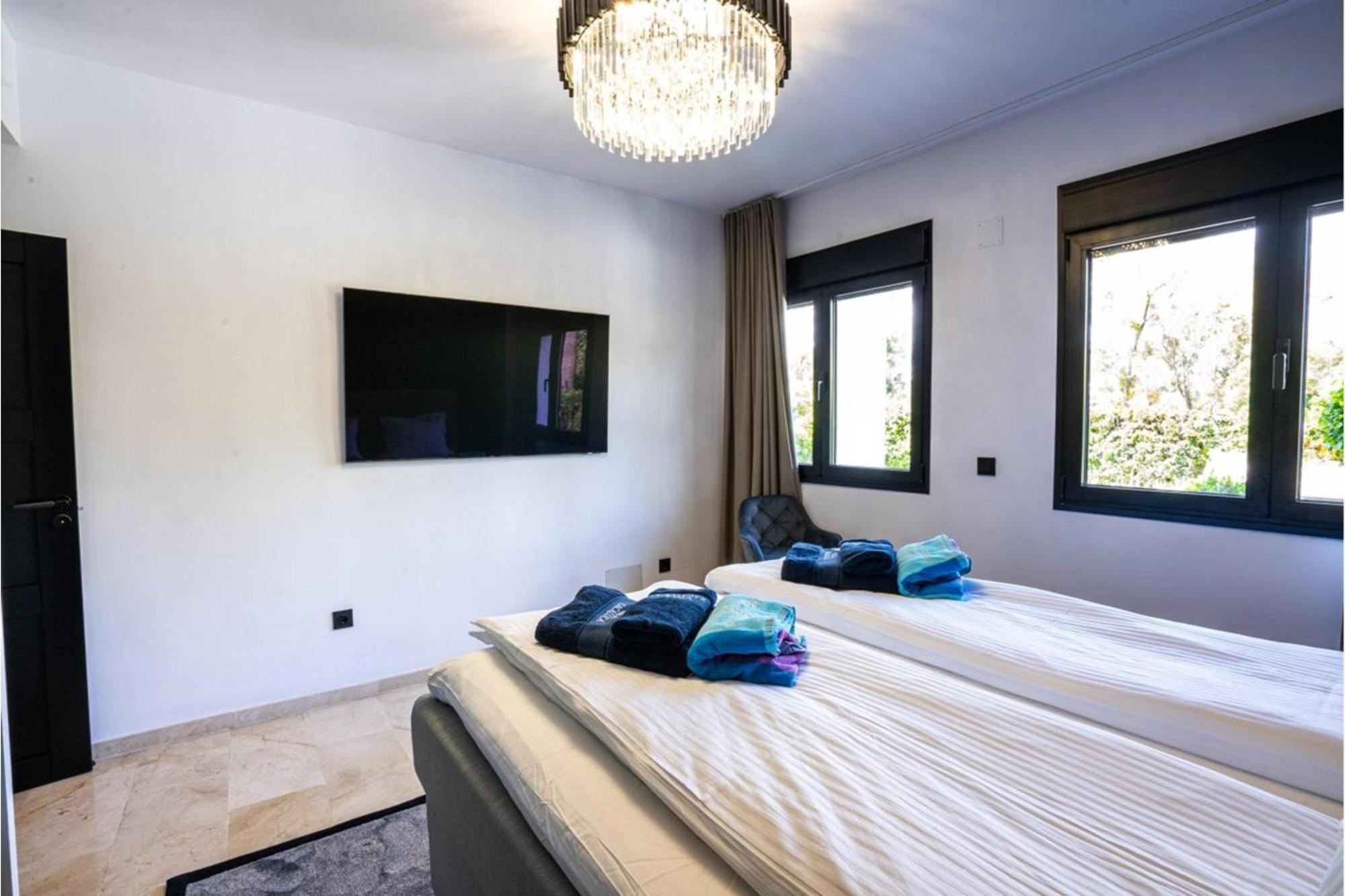 Villa New Zacaluca Pool Sauna & Gym - Happy Rentals Marbella Exterior foto